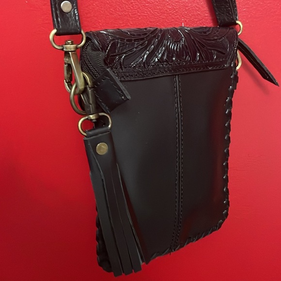 Cowhide crossbody bag - Picture 3 of 4